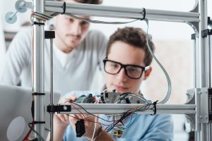 Young engineers 3D printing